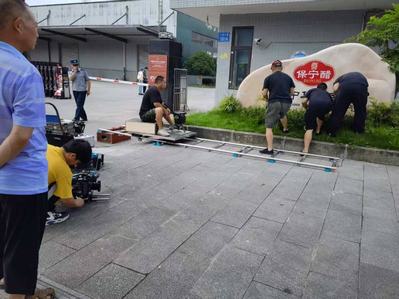 鄂托克旗广告片拍摄公司核心优势：全流程服务，让品牌广告片省心更出彩